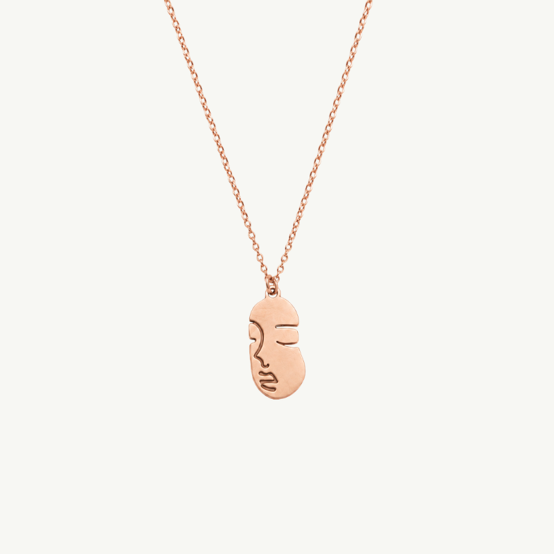 Solid Uso Necklace